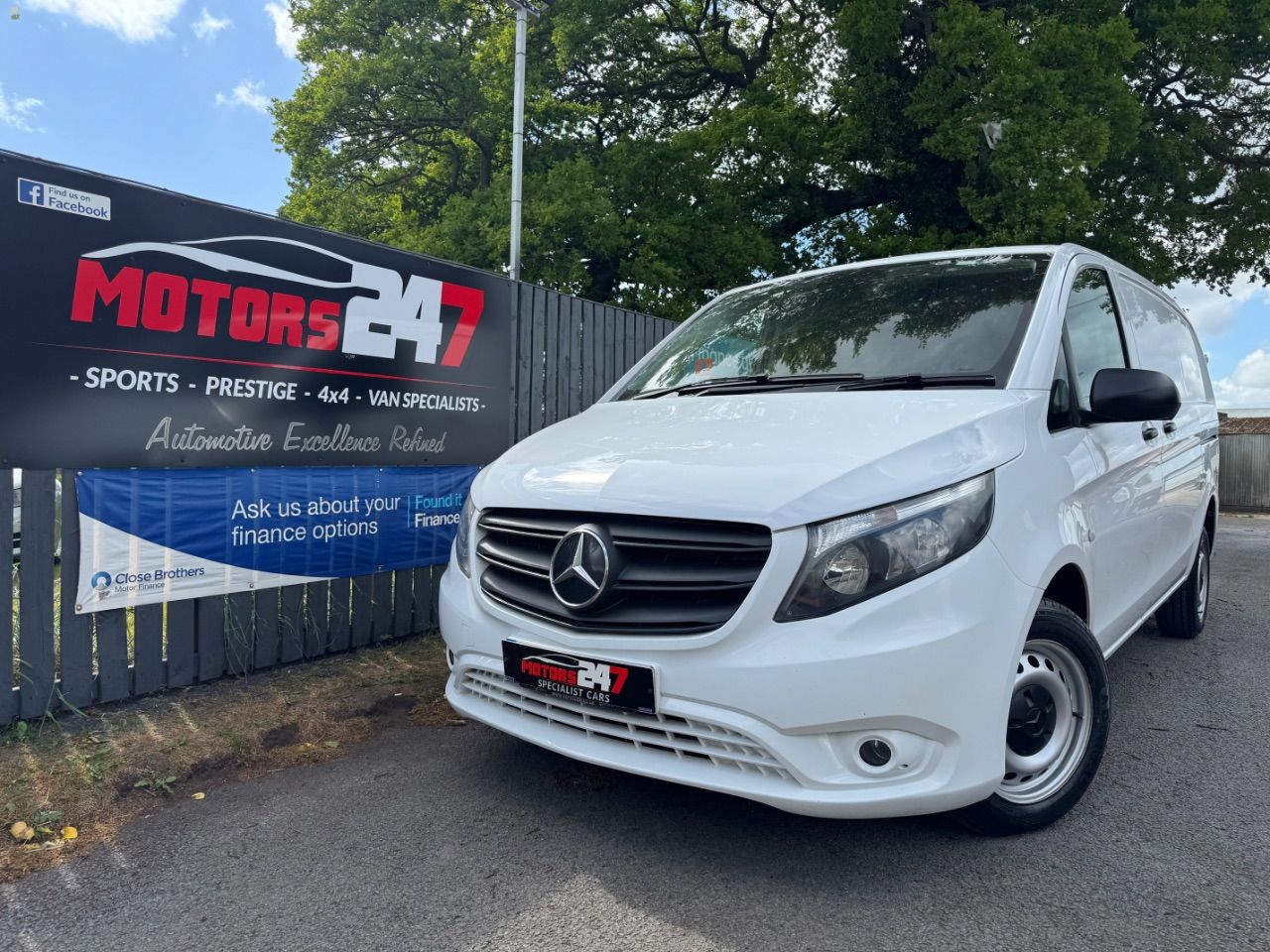 2021 Mercedes-Benz Vito