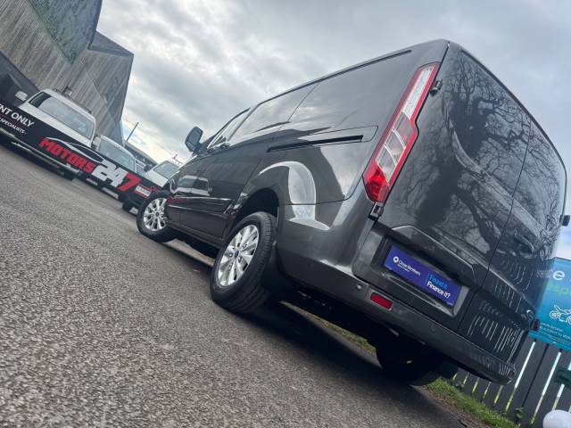 2020 Ford Transit Custom TRANSIT CUSTOM 2.0 ECOBLUE LOW ROOF 130PS LIMITED VAN+NO VAT!+AIR+CRUISE+HEATED SEATS!+SUPERB!+