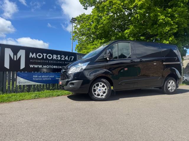 Ford Transit Custom TRANSIT CUSTOM 2.2 TDCi 125ps LOW ROOF LIMITED VAN+1 OWNER!!+AIR!+CRUISE!+STUNNING VAN!+WOW!+ Panel Van Diesel Black