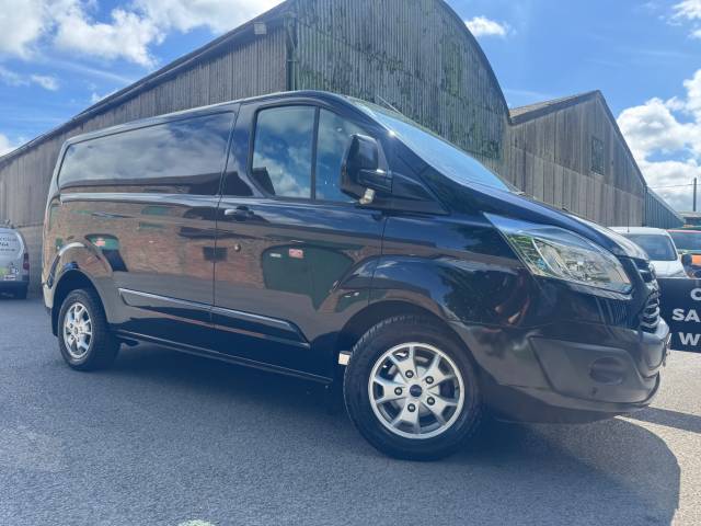 2014 Ford Transit Custom TRANSIT CUSTOM 2.2 TDCi 125ps LOW ROOF LIMITED VAN+1 OWNER!!+AIR!+CRUISE!+STUNNING VAN!+WOW!+