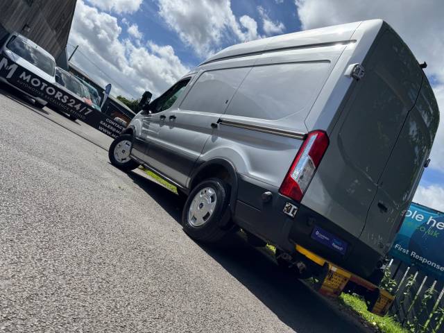2015 Ford Transit TRANSIT 2.2 TDCi 155ps H3 L2 VAN+AIR CON!+ONBOARD AIR+POWER!+£5K WINTON SYSTEM!+L@@K!+