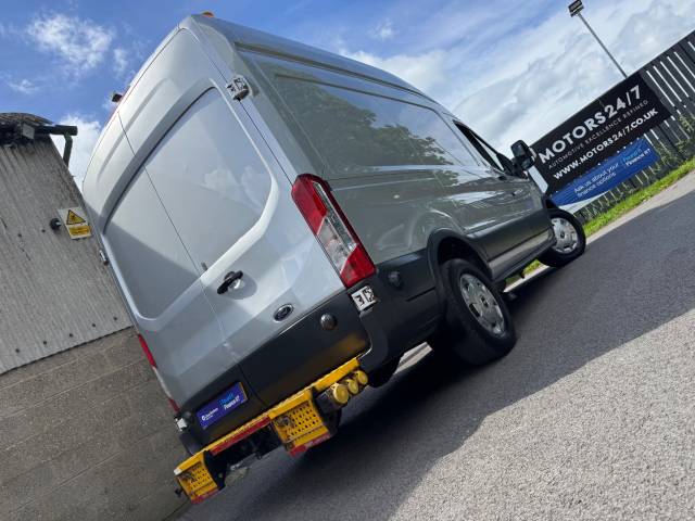 2015 Ford Transit TRANSIT 2.2 TDCi 155ps H3 L2 VAN+AIR CON!+ONBOARD AIR+POWER!+£5K WINTON SYSTEM!+L@@K!+