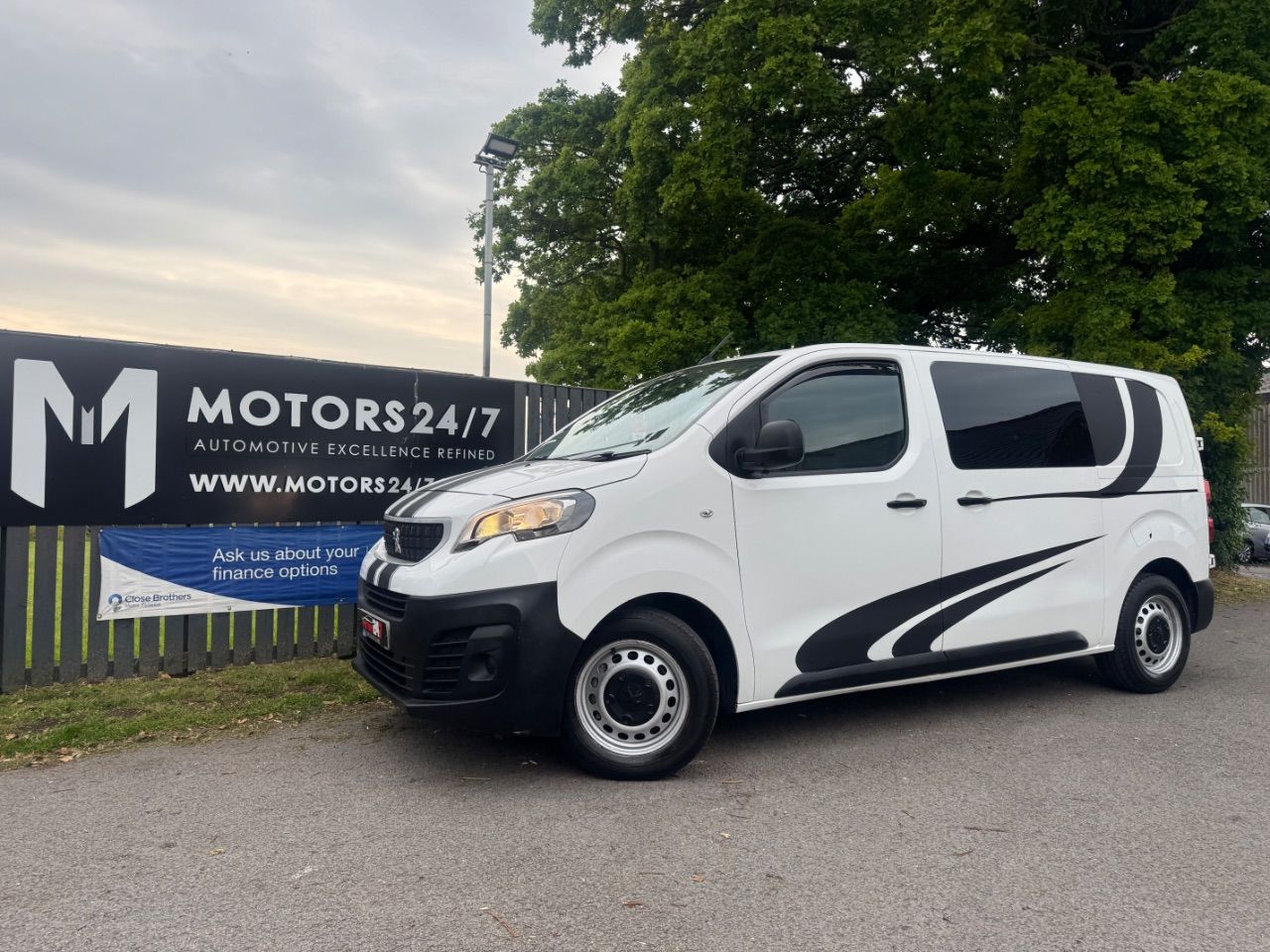 2020 Peugeot Expert