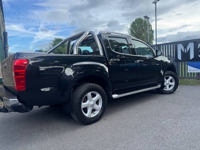 2014 Isuzu D-max D-MAX 2.5TD Utah DOUBLE CAB 4x4+FSH!!+1 FORMER KEEPER!+NO VAT!+BLACK!+L@@K!+