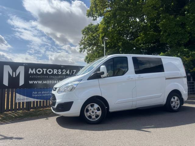 Ford Transit Custom CUSTOM 2.2 TDCi 155ps Low Roof D/Cab Limited Van Panel Van Diesel White