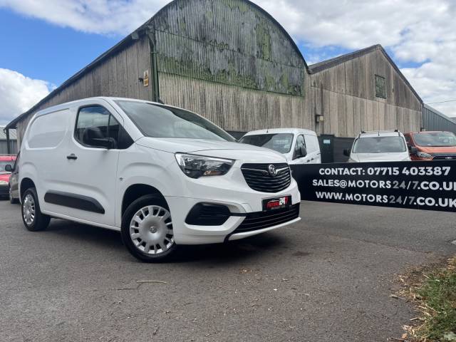 2020 Vauxhall Combo Cargo COMBO 2300 1.5 Turbo D 100ps H1 L1 SPORTIVE VAN+AIR CON!+CRUISE!+DAB!+1 OWNER!+